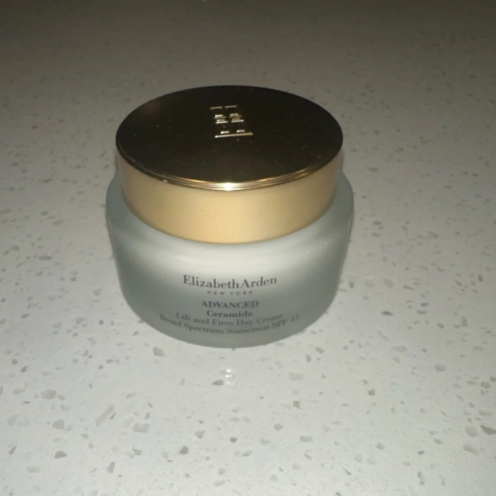 Elizabeth Arden Advanced Ceramide Lift & Firm Day Cream SPF 15, 1.7-oz. New